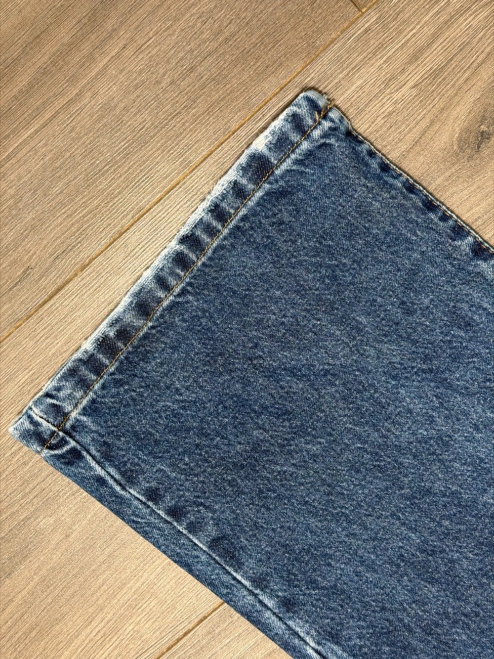 Classic Wide-Straight Leg Blue Jeans- - Picture 2 of 5